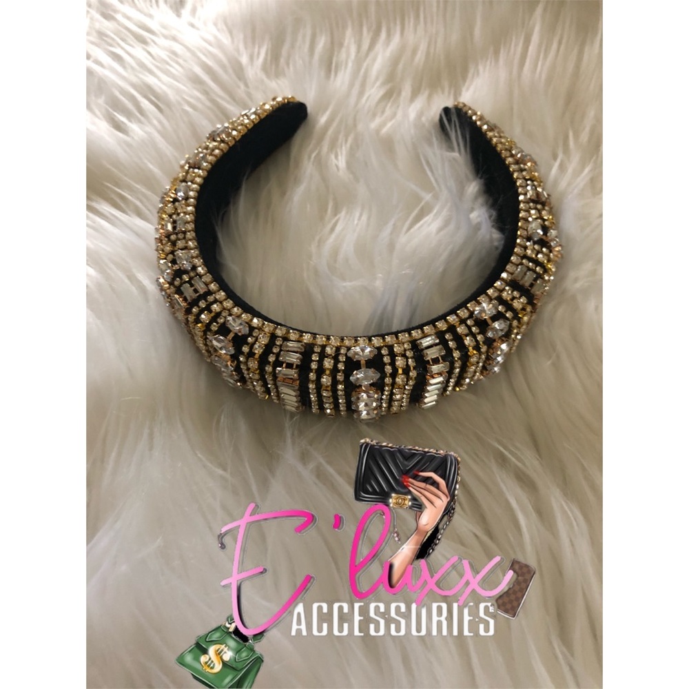 Accessories - Picture 2 of 15